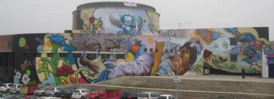 El graffiti de mayor tamaño y más visible de Sevilla
